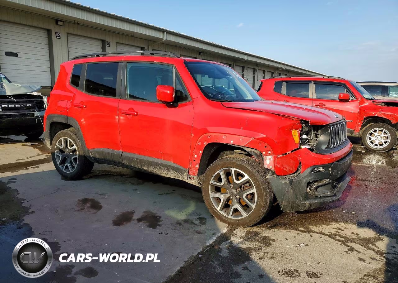 2018 Jeep Renegade Latitude VIN:ZACCJBBB8JPH67627 - 4