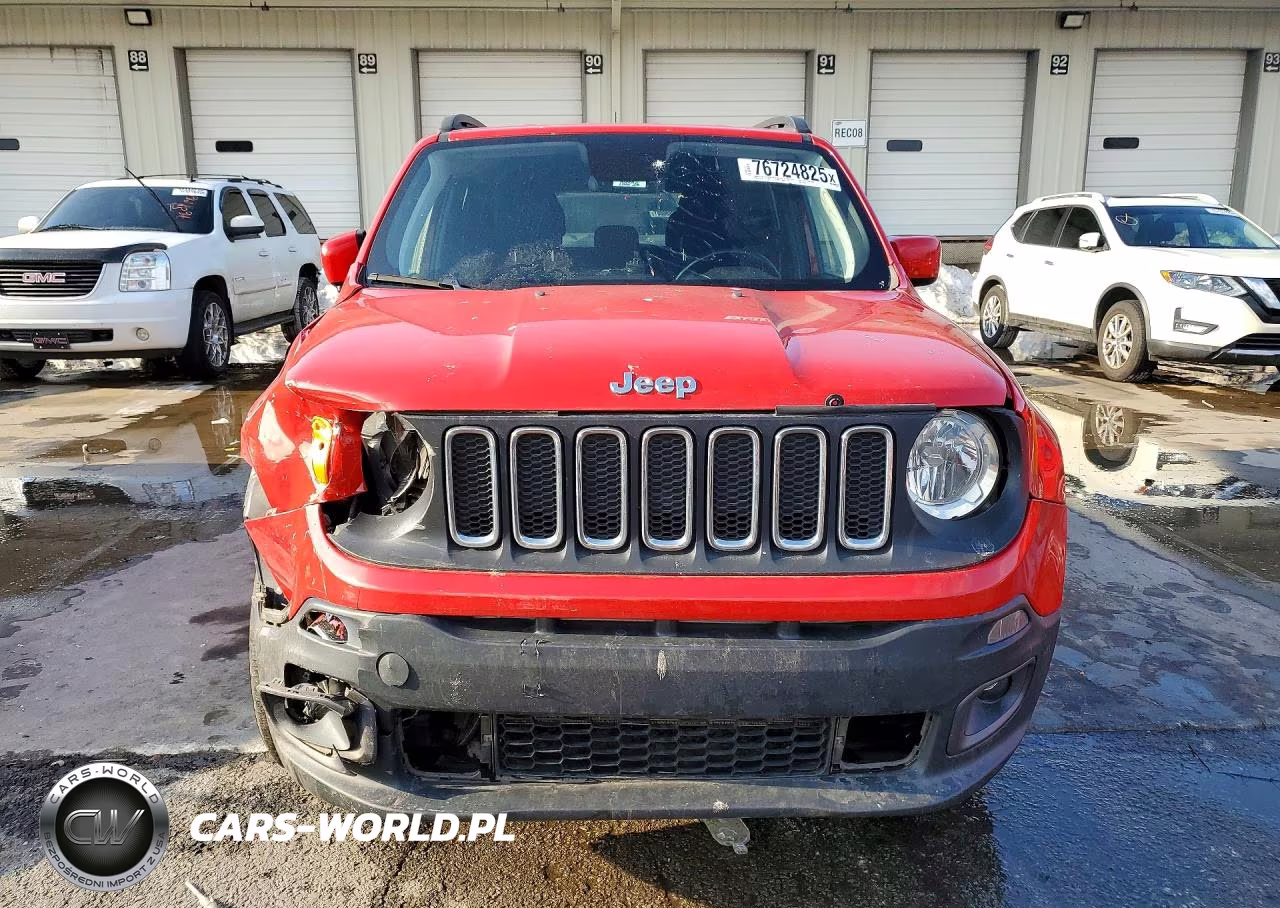2018 Jeep Renegade Latitude VIN:ZACCJBBB8JPH67627 - 5
