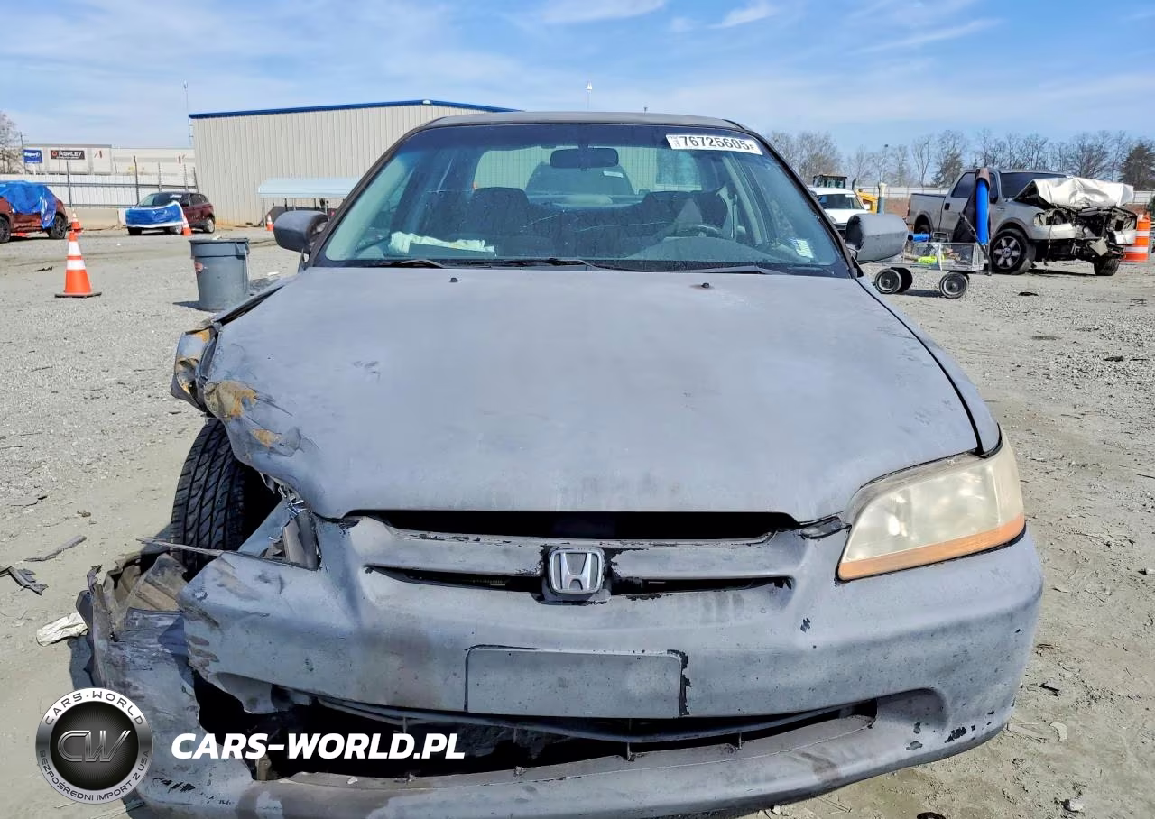 2000 Honda Accord Lx VIN:1HGCG1648YA095195 - 5