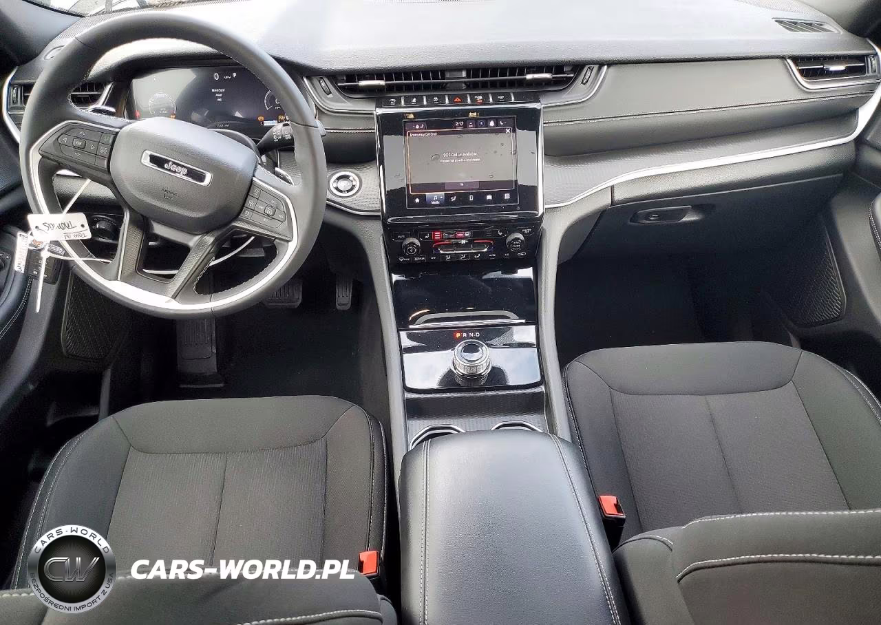 2025 Jeep Grand Cherokee Laredo VIN:1C4RJHAG4SC265844 - 8