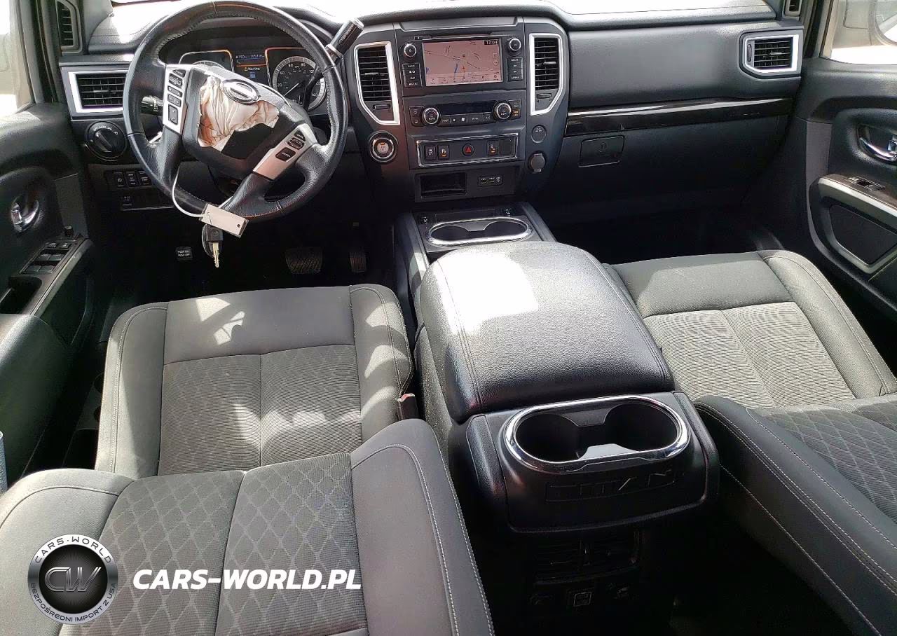 2019 Nissan Titan Platinum Reserve VIN:1N6AA1E67KN534619 - 8