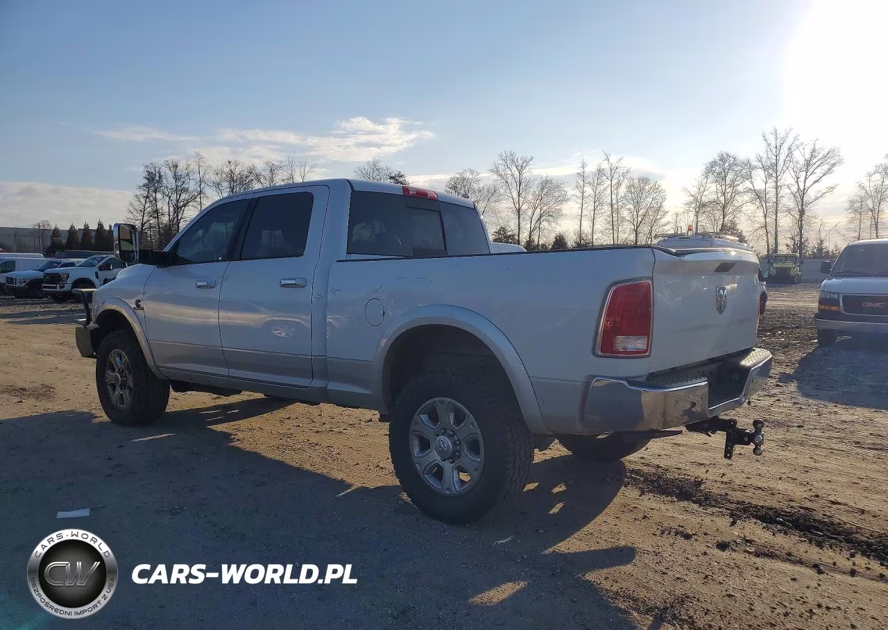 2016 Ram 2500 Laramie VIN:3C6UR5FL0GG191955 - 2