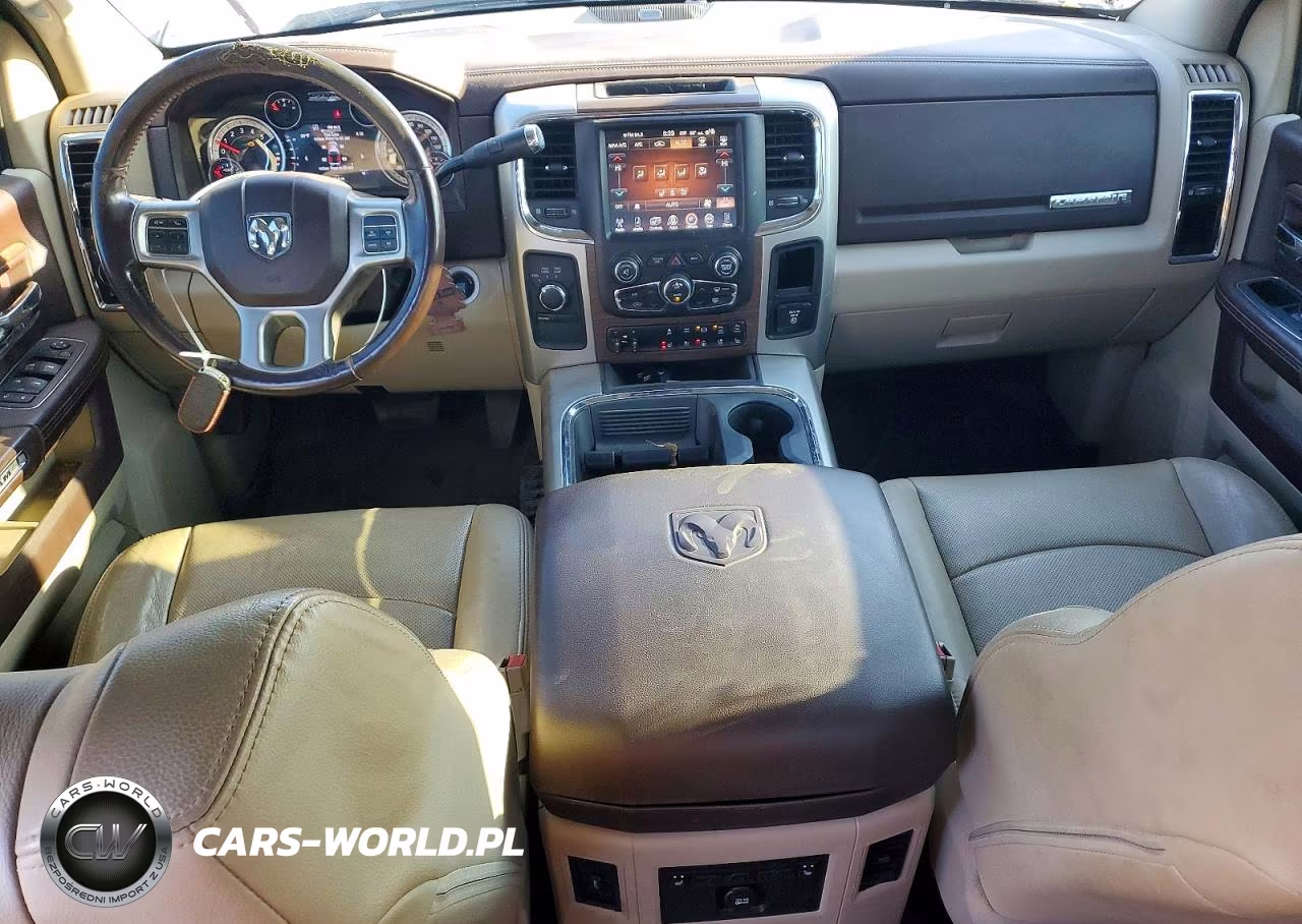 2016 Ram 2500 Laramie VIN:3C6UR5FL0GG191955 - 8