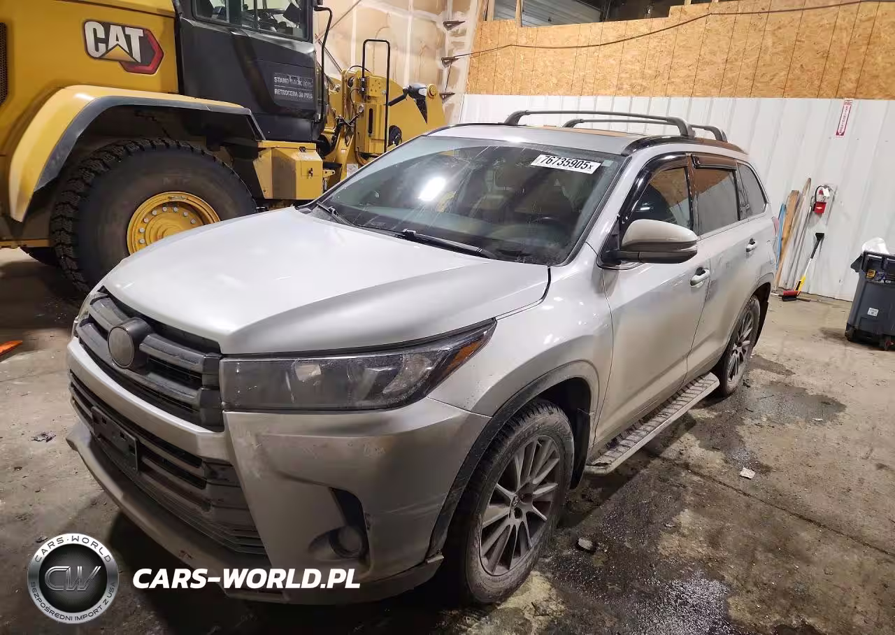 2019 Toyota Highlander Se