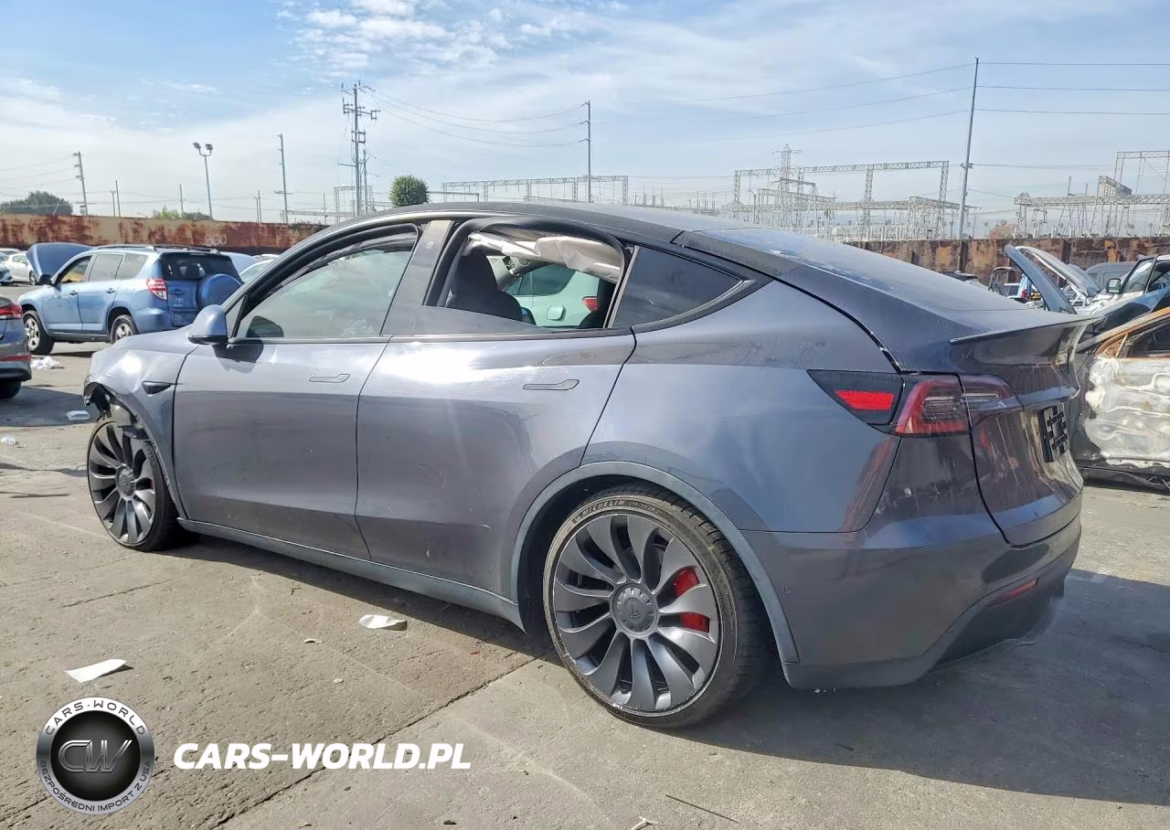 2020 Tesla Model Y VIN:5YJYGDEF0LF001481 - 2