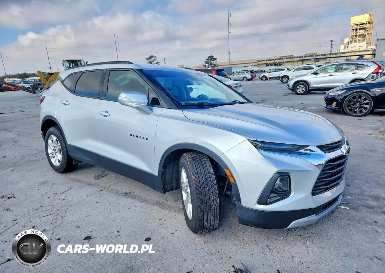 2019 Chevrolet Blazer 2Lt VIN:3GNKBCRS2KS682858 - 4