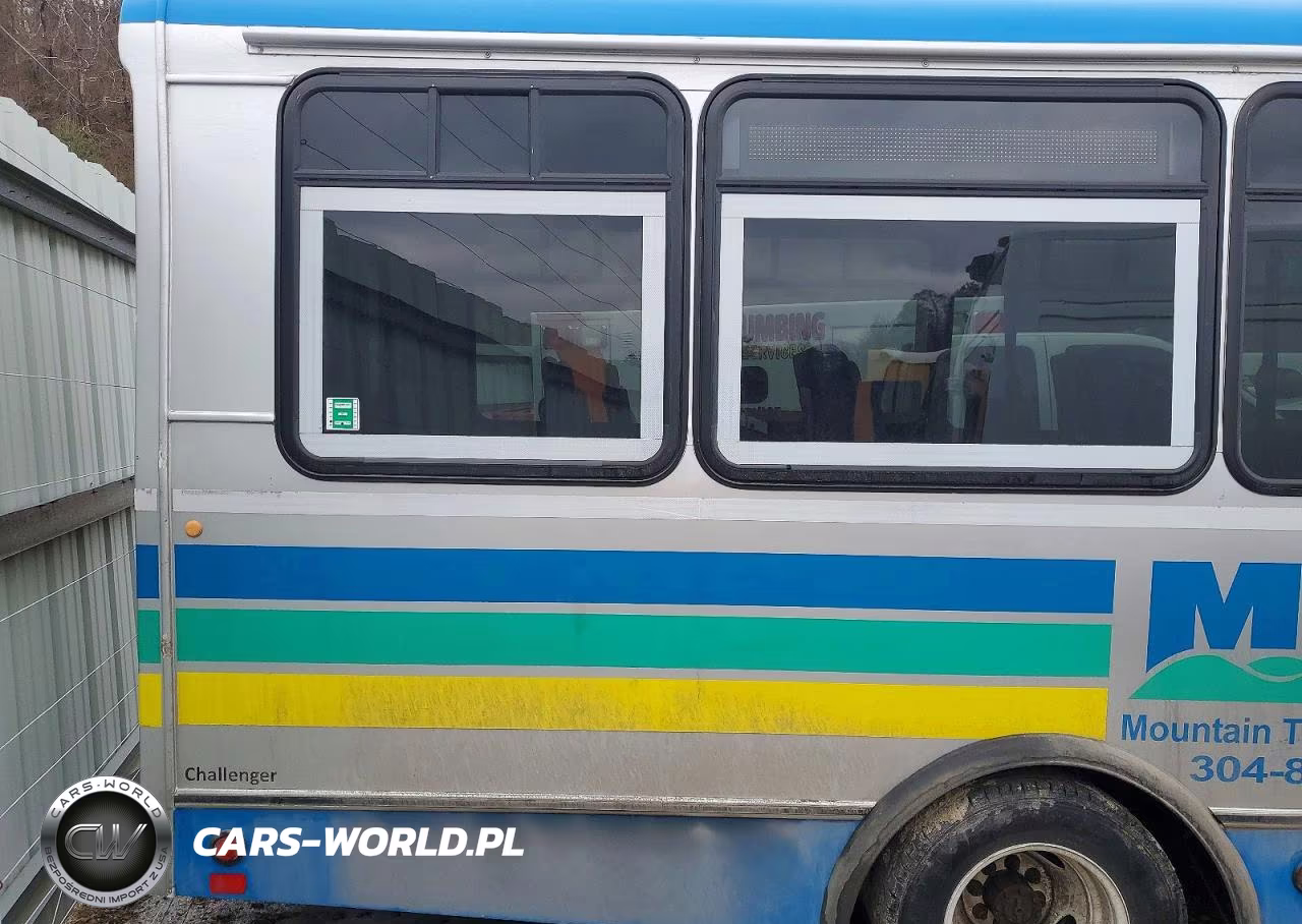 2019 Ford Econoline E450 Super VIN:1FDFE4FS9KDC56592 - 10