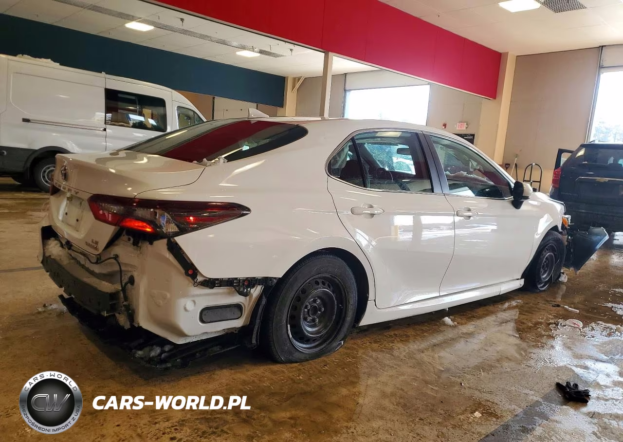 2022 Toyota Camry Hybrid Le VIN:4T1C31AK4NU575420 - 3