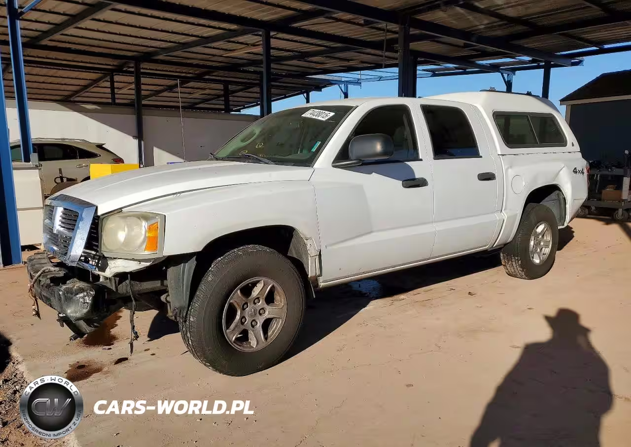 2005 Dodge Dakota Quad Slt