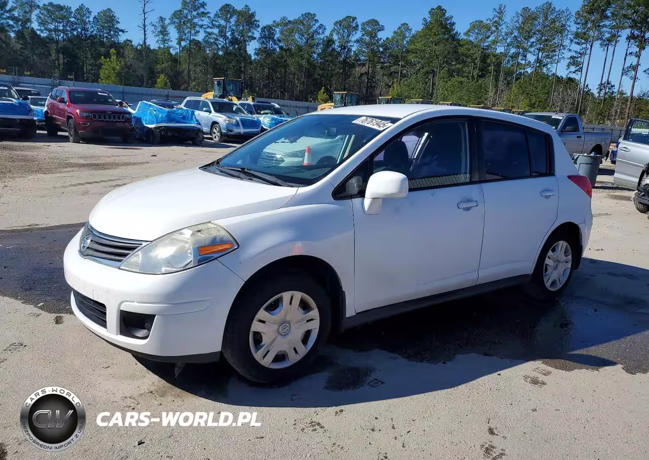 2011 Nissan Versa 1.8 S