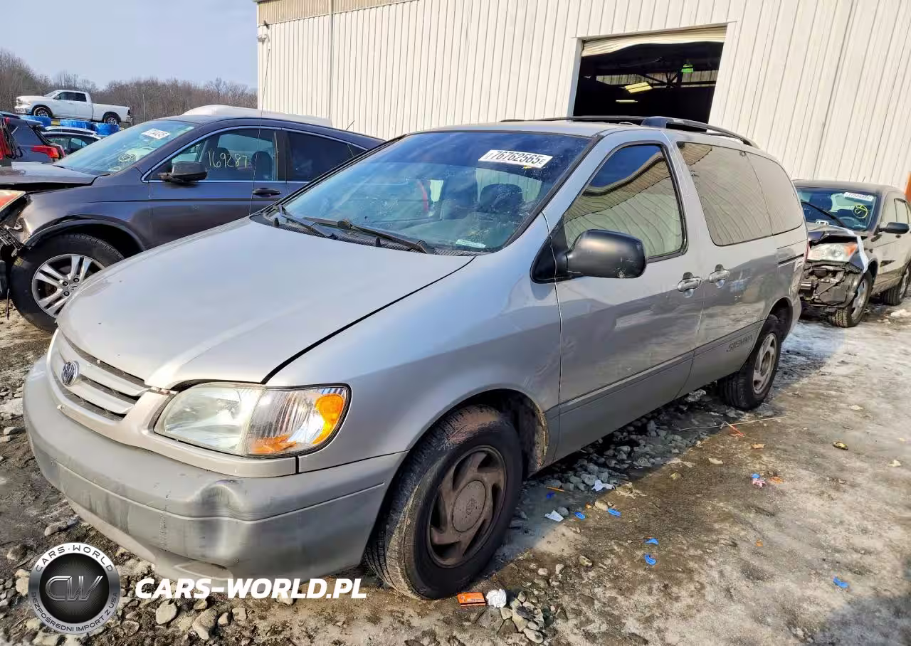 2003 Toyota Sienna Ce