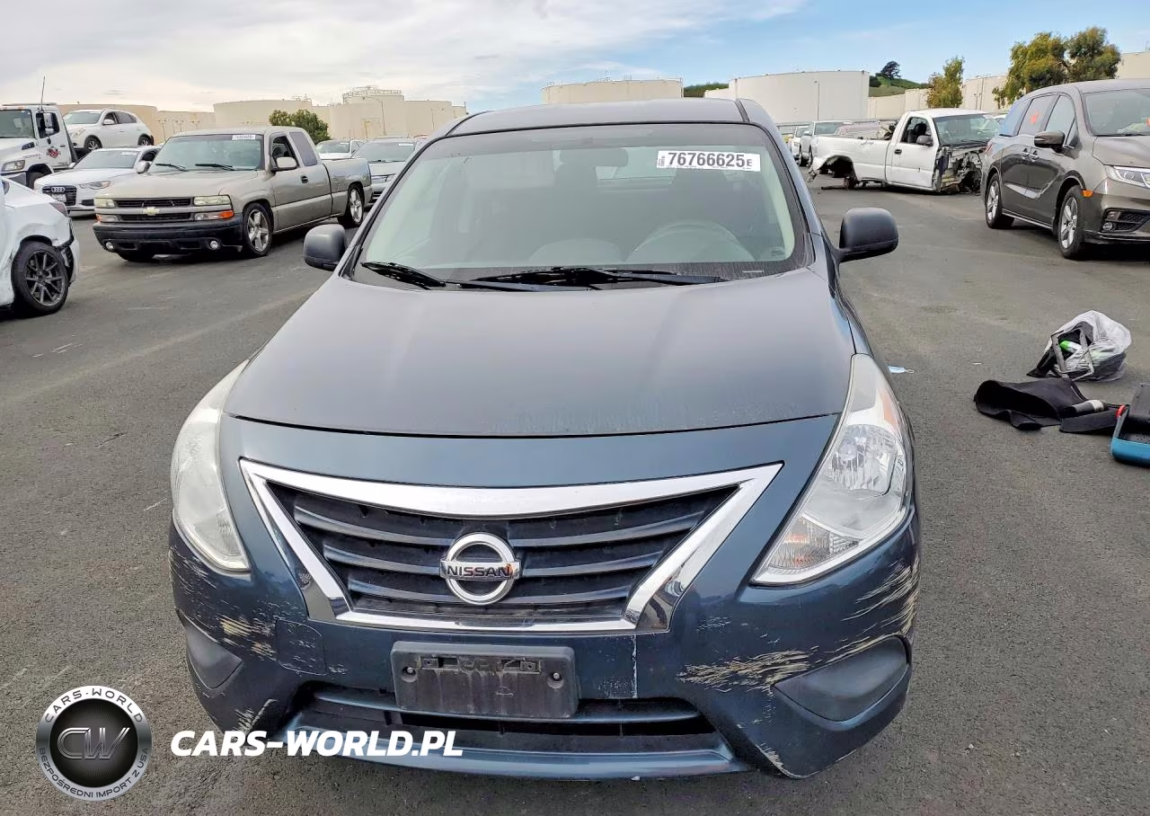2015 Nissan Versa S VIN:3N1CN7AP3FL833597 - 5