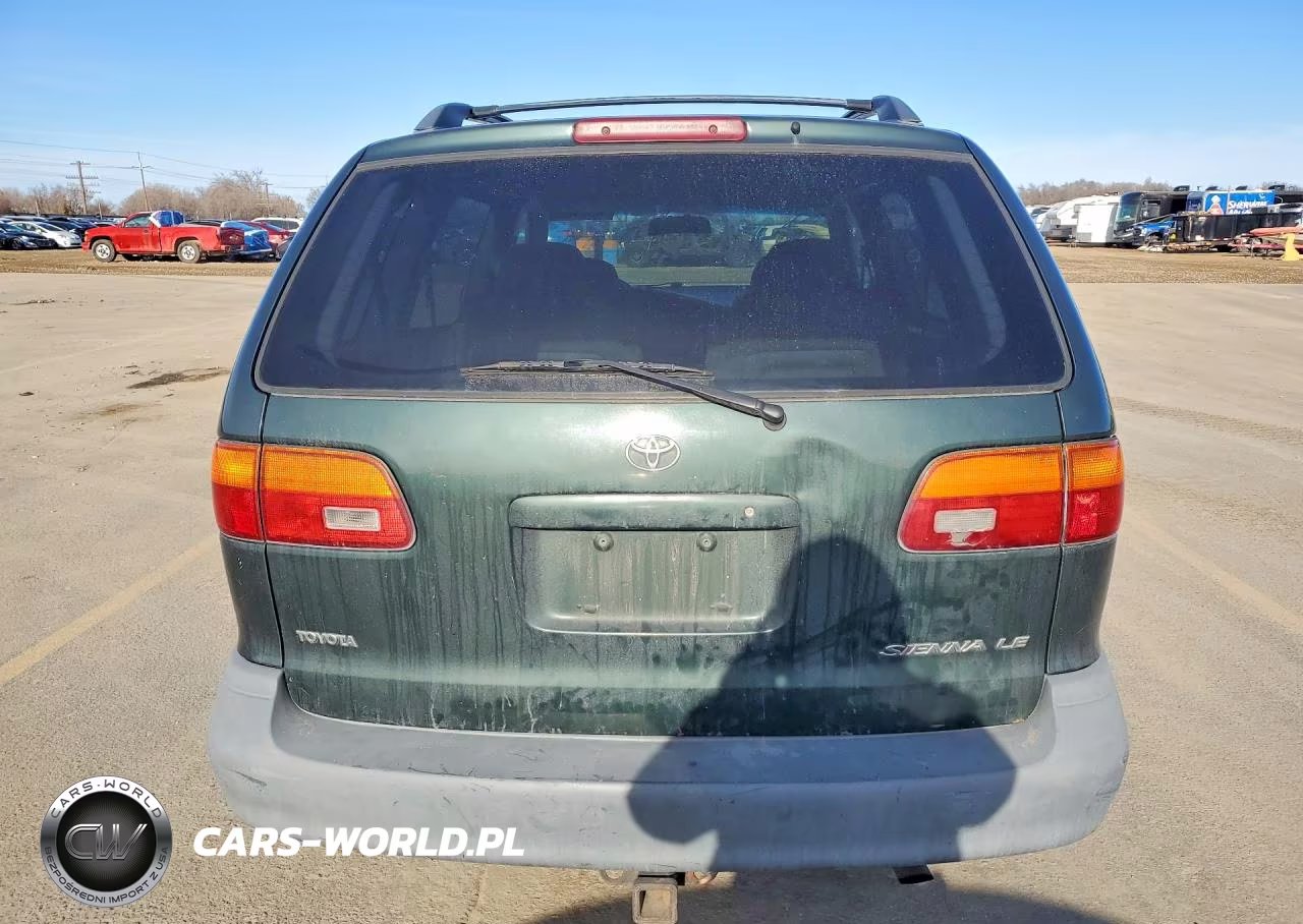 2000 Toyota Sienna Le VIN:4T3ZF13C2YU198170 - 6