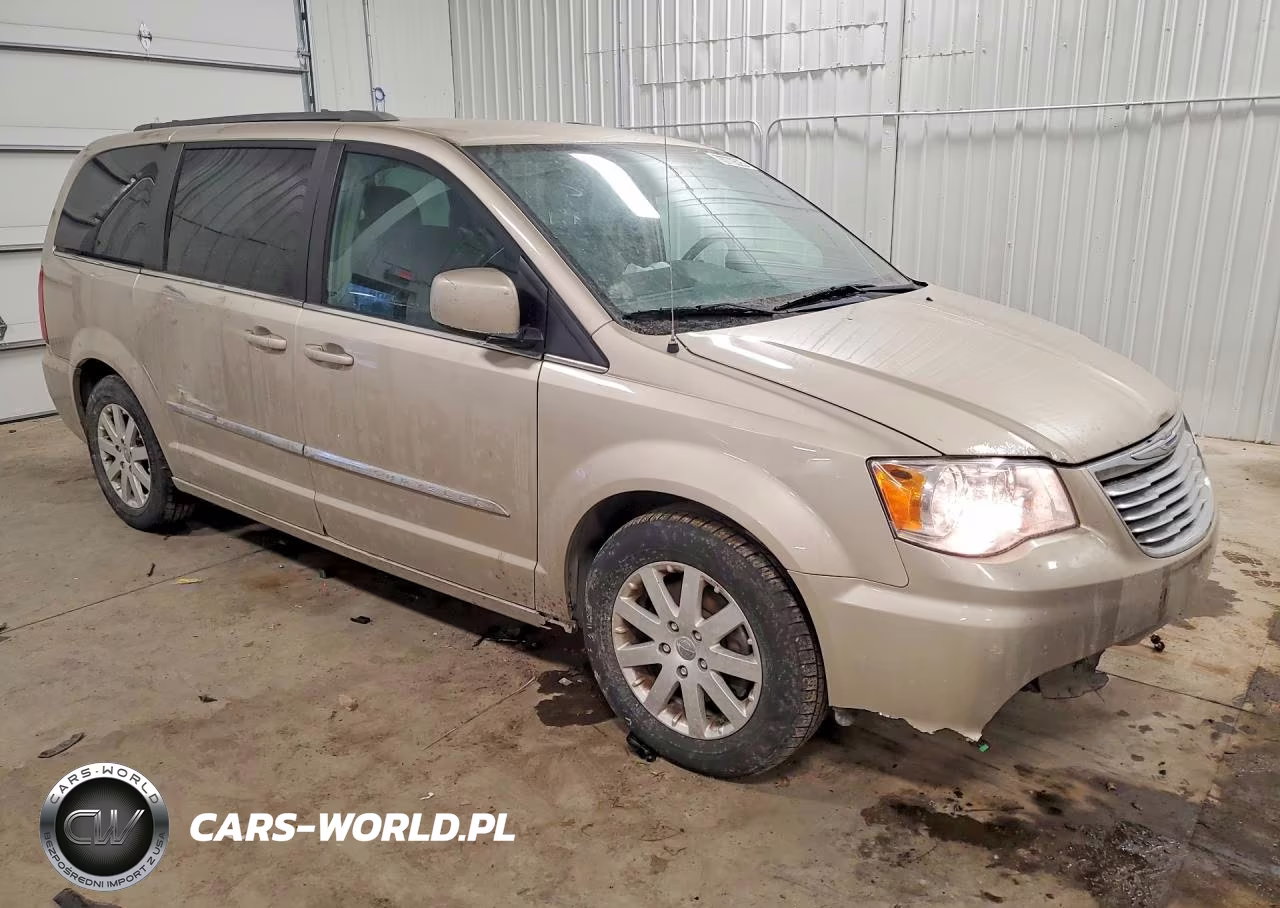 2016 Chrysler Town & Country Touring VIN:2C4RC1BG9GR174194 - 4