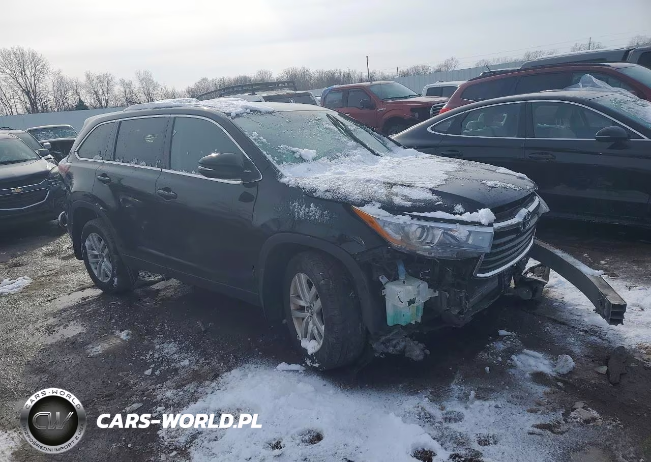 2016 Toyota Highlander Le VIN:5TDBKRFH6GS259281 - 4