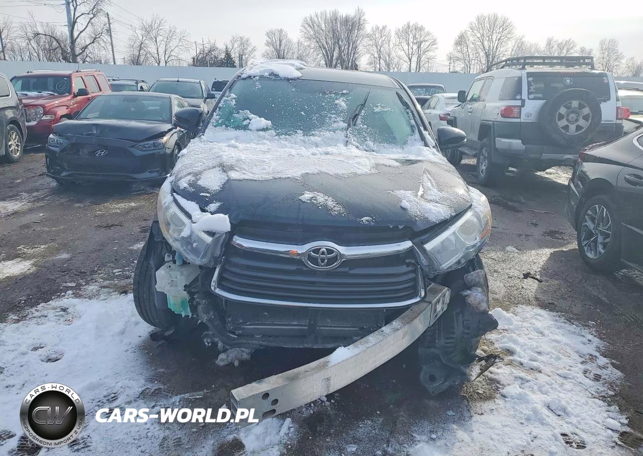 2016 Toyota Highlander Le VIN:5TDBKRFH6GS259281 - 5