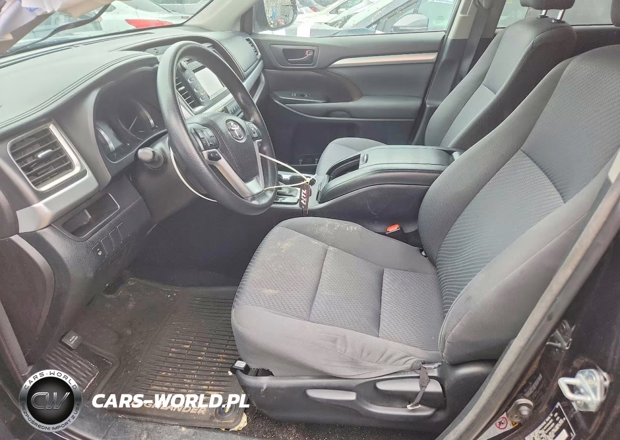 2016 Toyota Highlander Le VIN:5TDBKRFH6GS259281 - 7