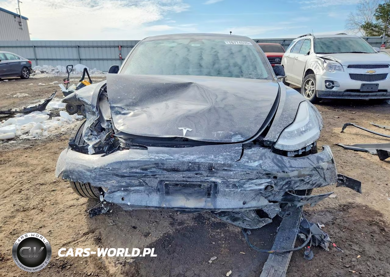 2020 Tesla Model 3 VIN:5YJ3E1EB8LF600768 - 5