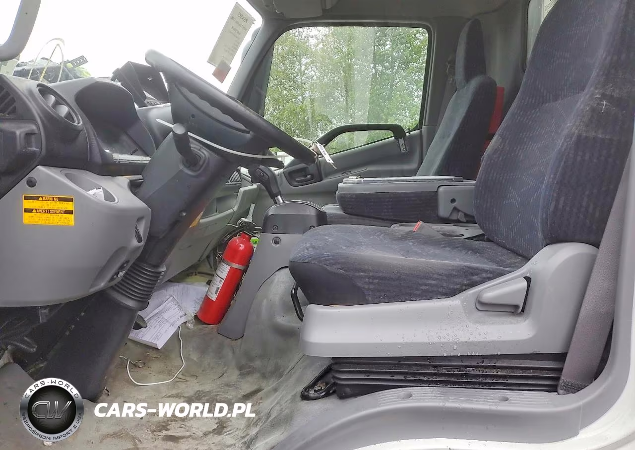 2019 Hino 195 Refrigerated Box Truck VIN:JHHRDM2H3KK006272 - 7
