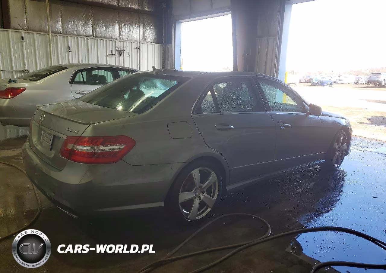 2011 Mercedes-Benz E 350 4Matic VIN:WDDHF8HBXBA422527 - 3