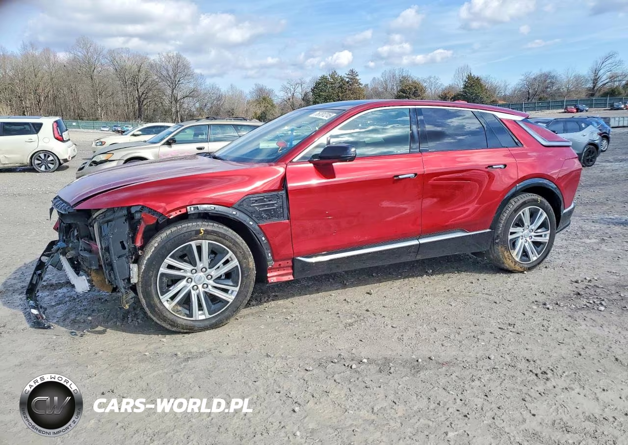 2024 Cadillac Lyriq Tech