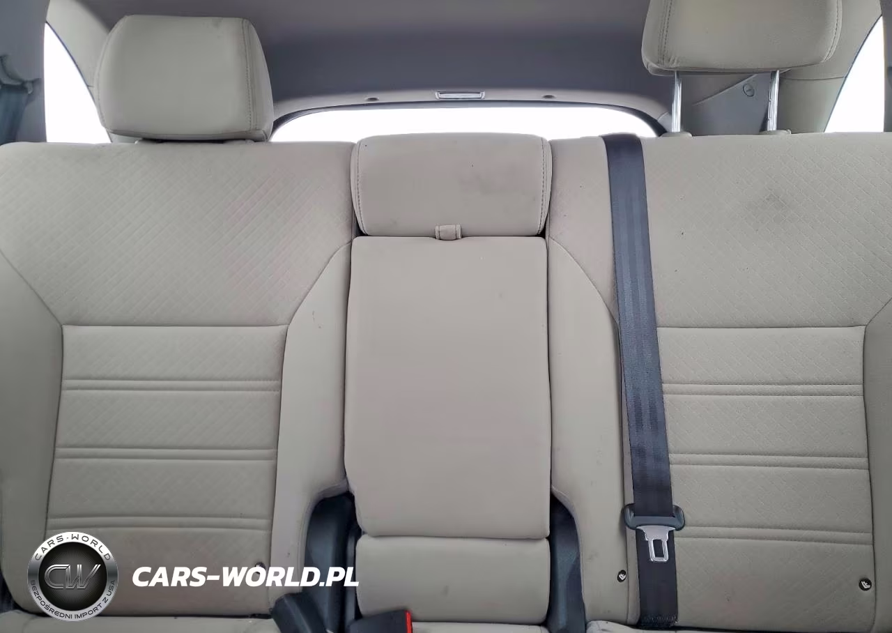 2018 Kia Sorento Lx VIN:5XYPGDA36JG393945 - 10