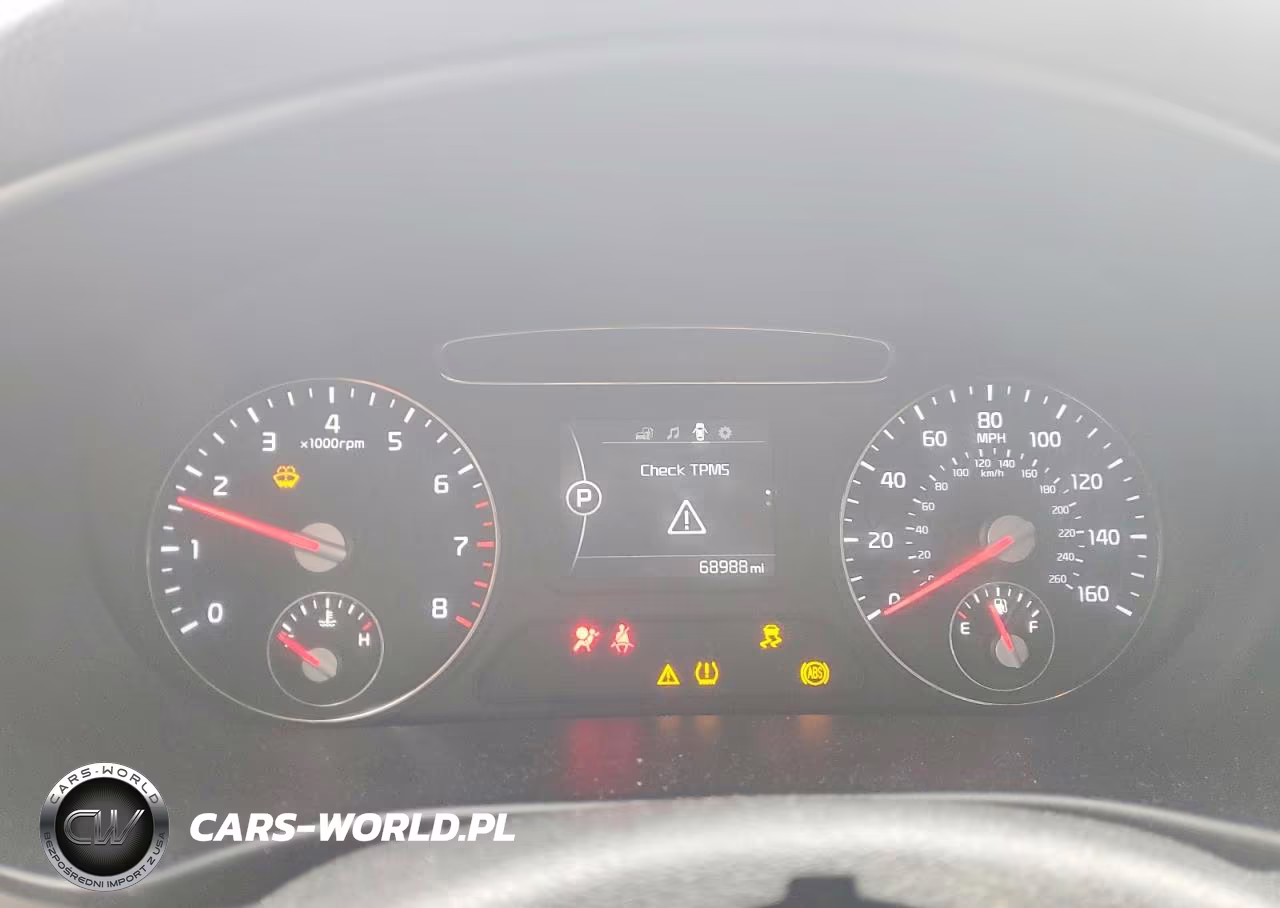 2018 Kia Sorento Lx VIN:5XYPGDA36JG393945 - 9