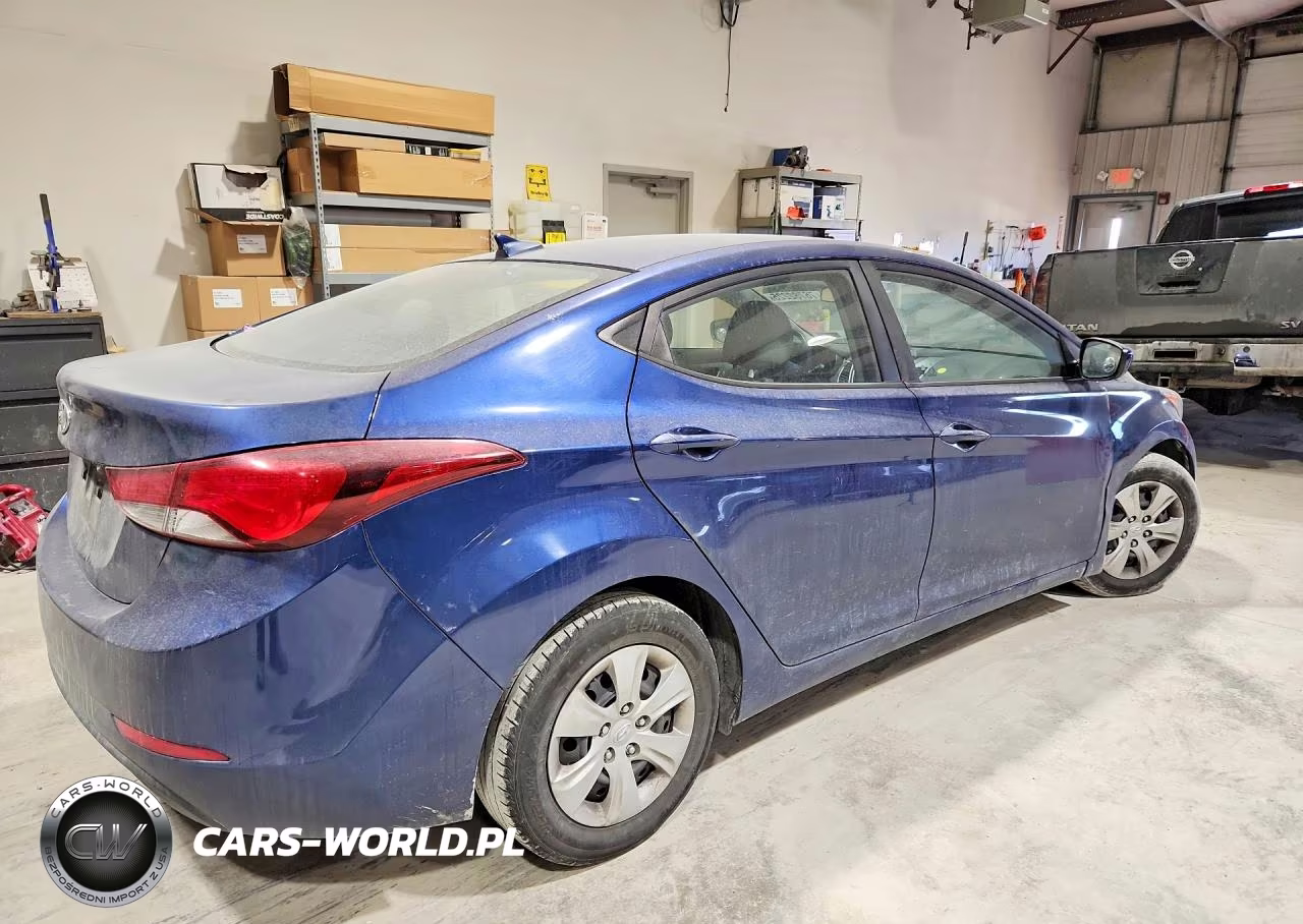 2016 Hyundai Elantra Se VIN:5NPDH4AE7GH745000 - 3