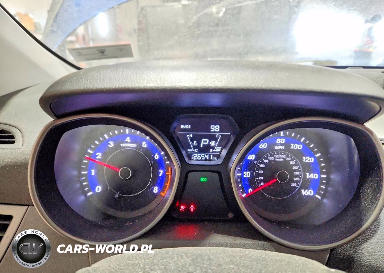 2016 Hyundai Elantra Se VIN:5NPDH4AE7GH745000 - 9