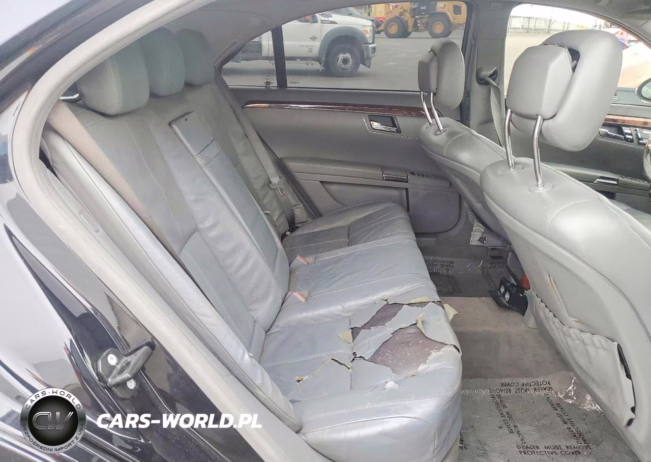 2008 Mercedes-Benz S 500 VIN:WDDNG71X08A173194 - 10
