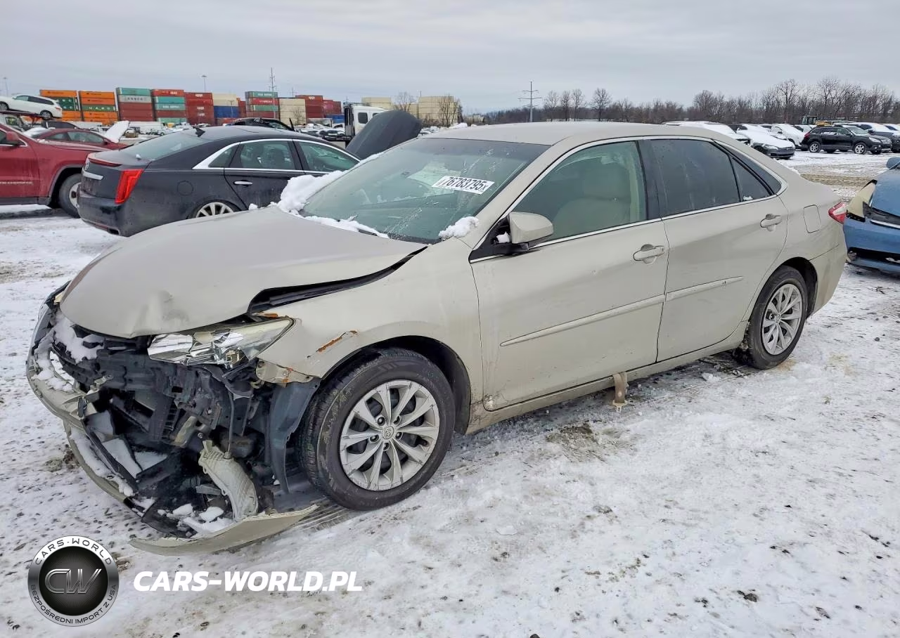 2015 Toyota Camry Le