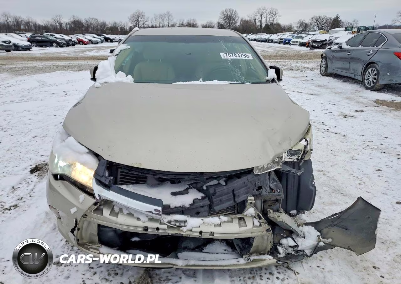 2015 Toyota Camry Le VIN:4T1BF1FK6FU875781 - 5