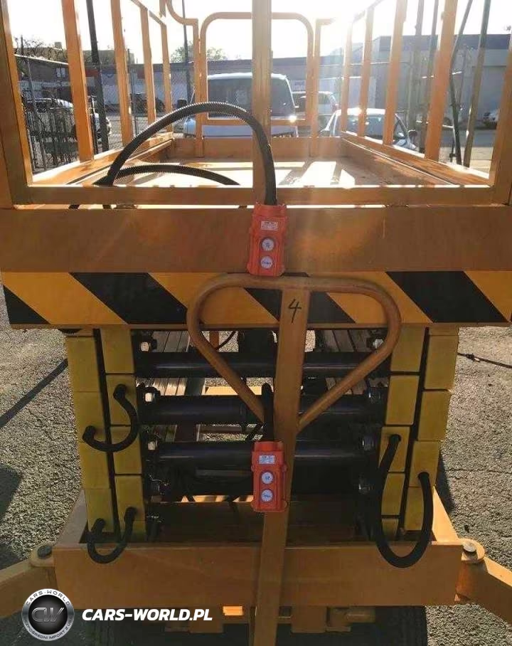 2025 OTHER HEAVY EQUIPMENT EXCAVATOR VIN:3811086 - 7