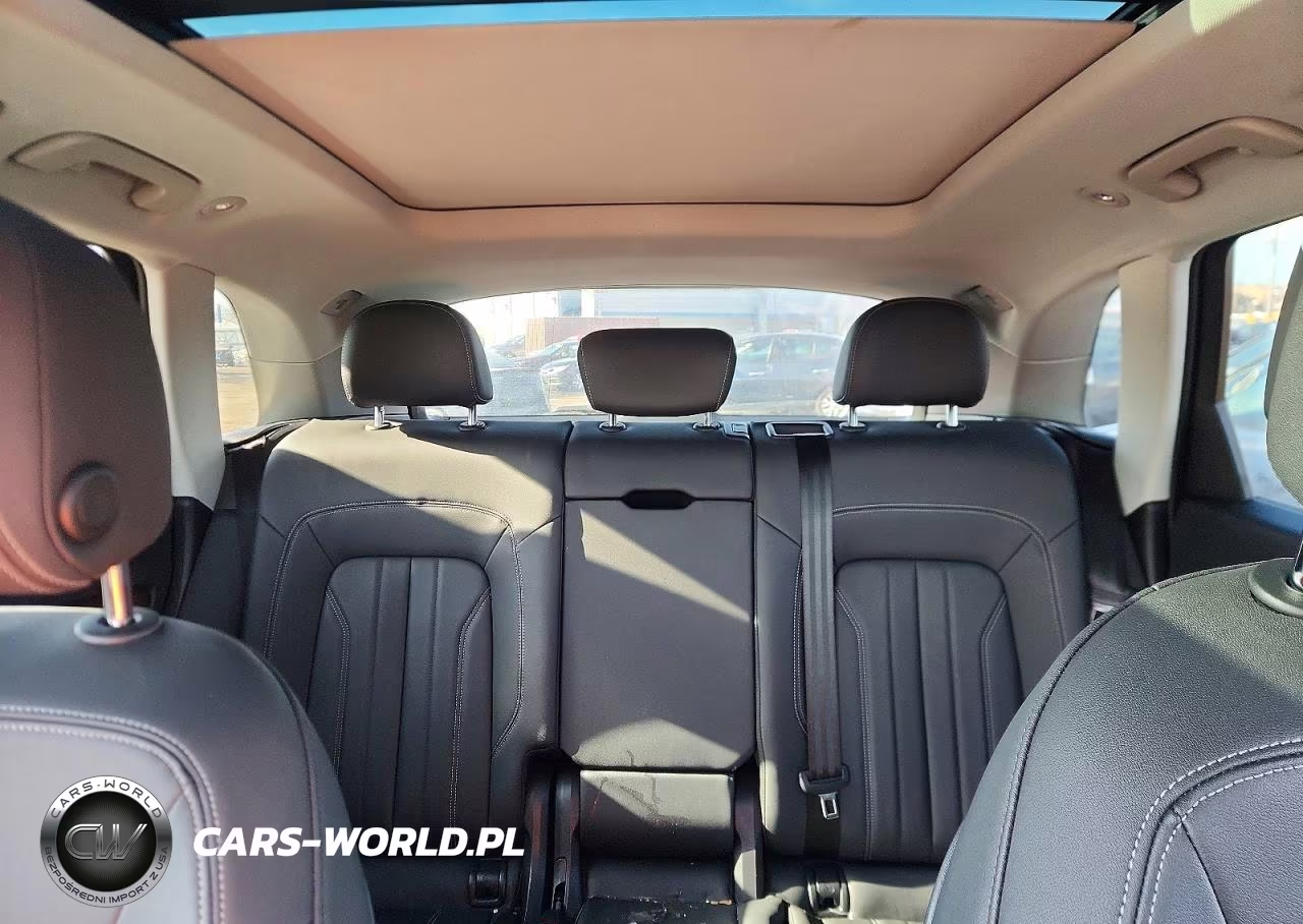 2021 Audi Q5 Premium Plus VIN:WA1BAAFY7M2092589 - 10