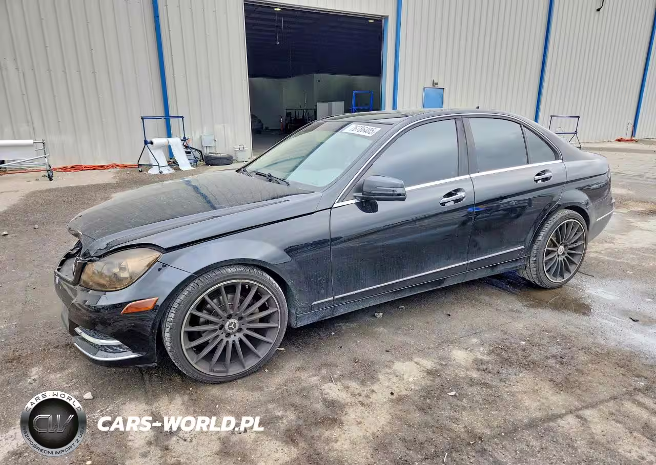 2013 Mercedes-Benz C 250