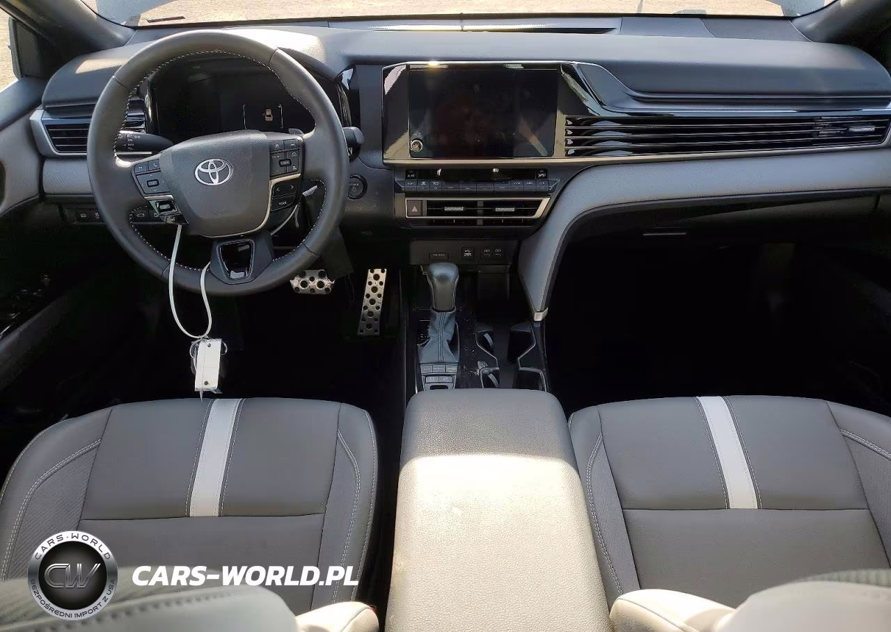 2025 Toyota Camry Xse VIN:4T1DBADK1SU531244 - 8