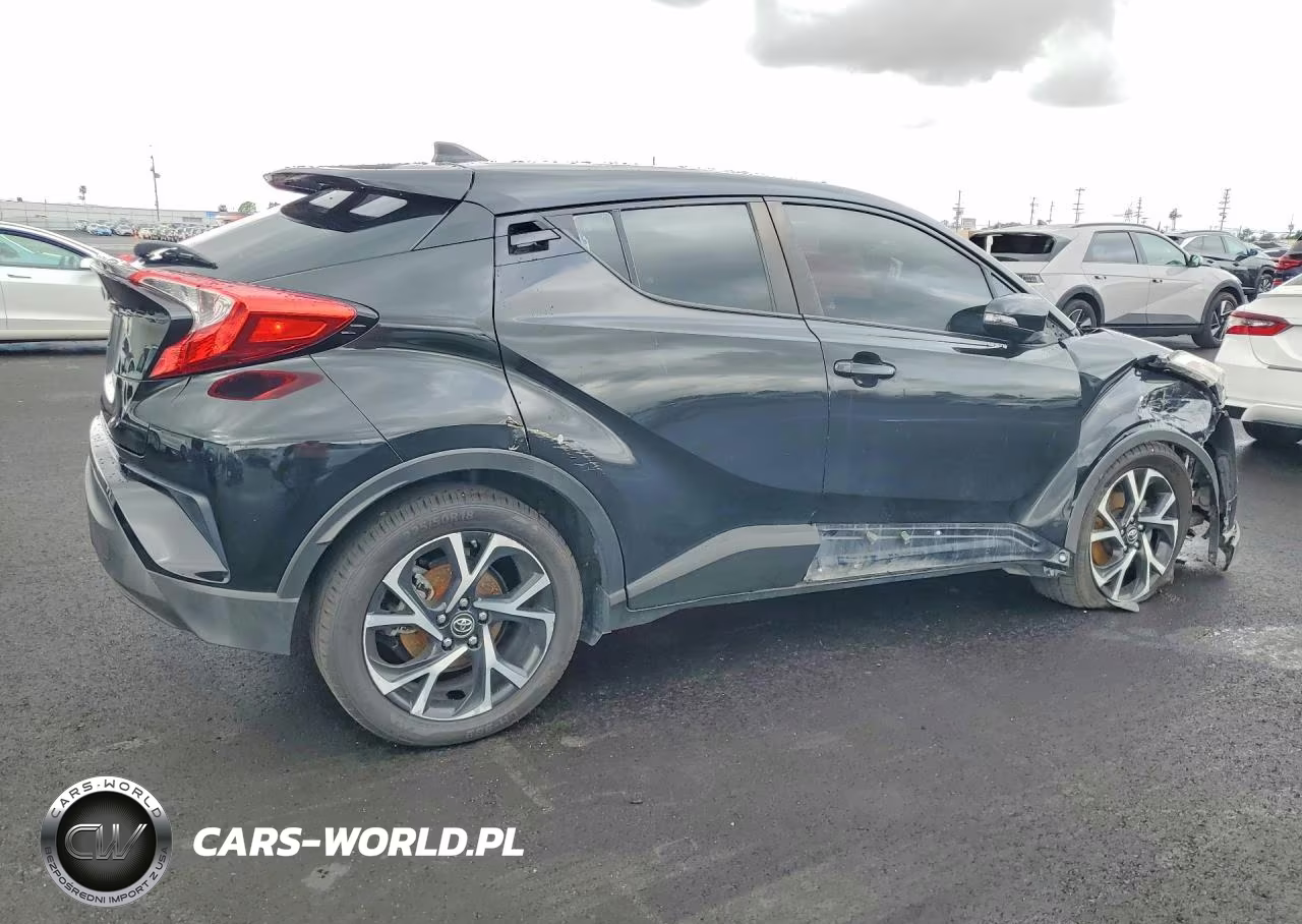 2018 Toyota C-Hr Xle VIN:NMTKHMBX0JR022726 - 3