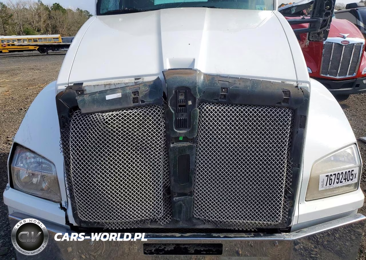 2019 Kenworth T880 Semi Truck VIN:1XKZDP9X4KJ229366 - 7