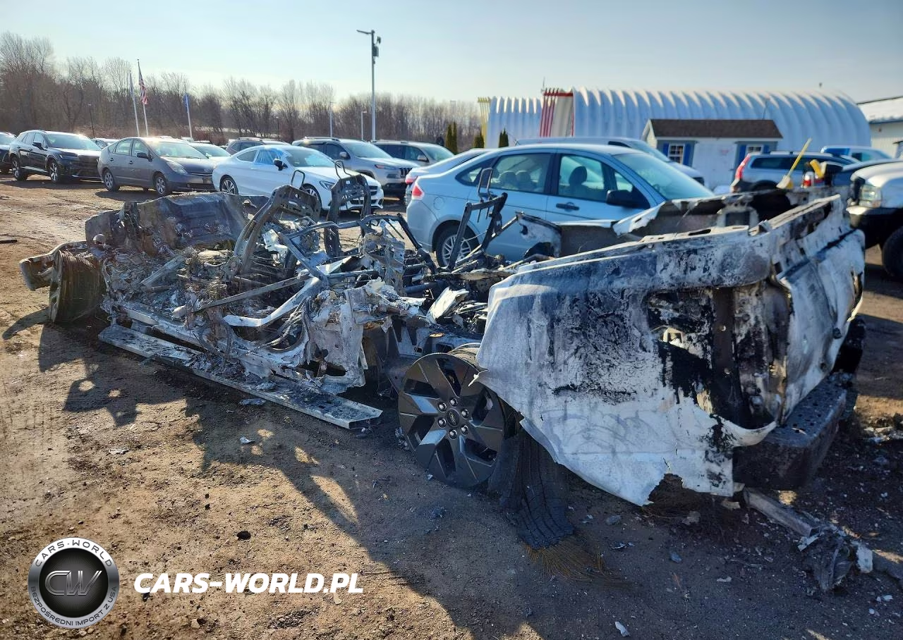 2023 Ford F150 Lightning Pro VIN:1FT6W1EV9PWG39374 - 2
