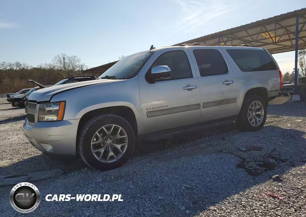 2014 Chevrolet Suburban C1500 Lt