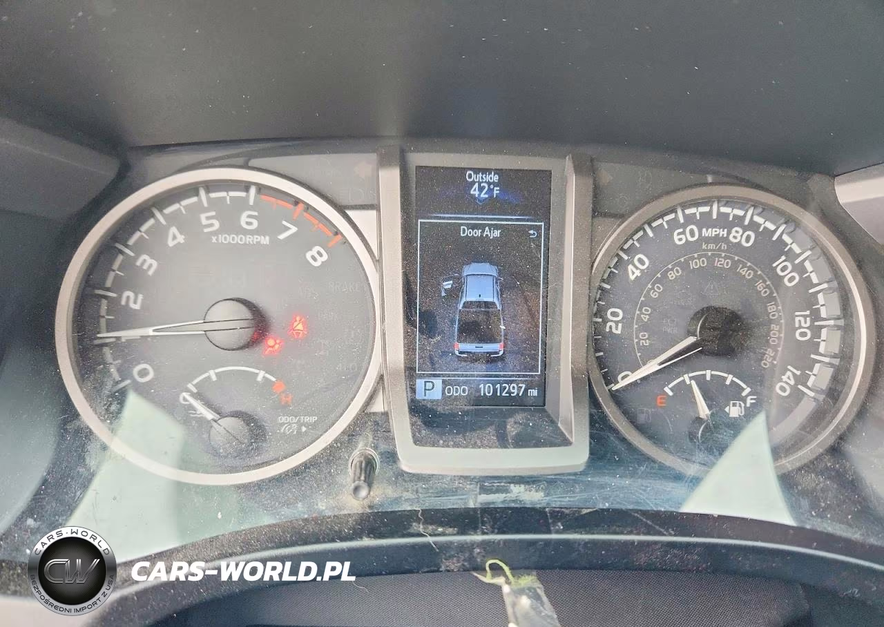 2019 Toyota Tacoma VIN:3TMCZ5AN2KM267957 - 9