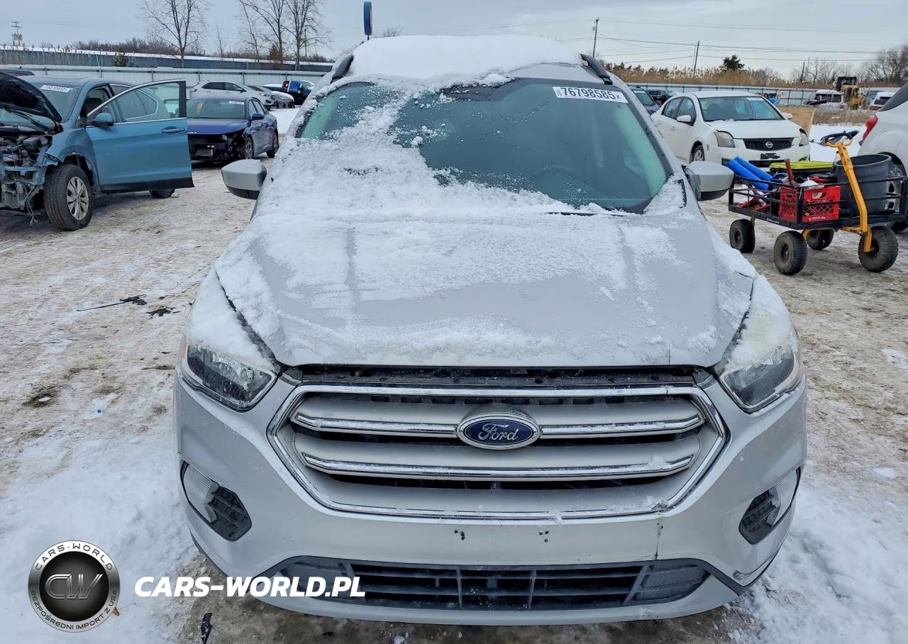 2018 Ford Escape Se VIN:1FMCU9G99JUC13691 - 5