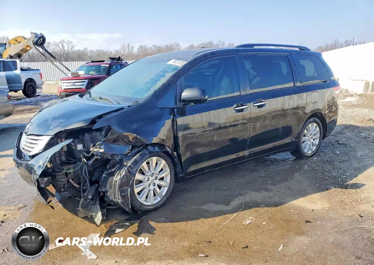2011 Toyota Sienna Limited 7-Passenger