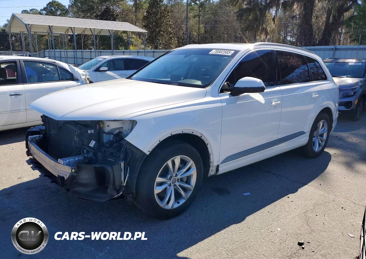 2017 Audi Q7 Premium Plus VIN:WA1LAAF72HD014579 - 1
