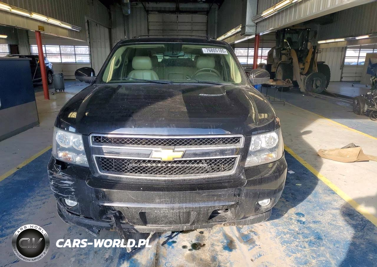 2013 Chevrolet Tahoe K1500 Lt VIN:1GNSKBE02DR135562 - 5