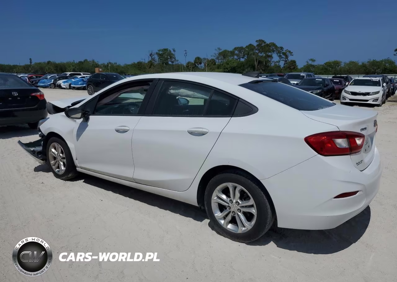 2019 Chevrolet Cruze Ls VIN:1G1BC5SM0K7131574 - 2