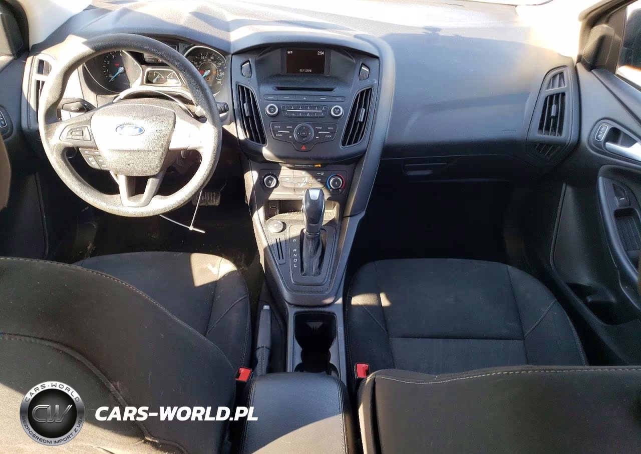 2015 Ford Focus Se VIN:1FADP3K22FL351468 - 8