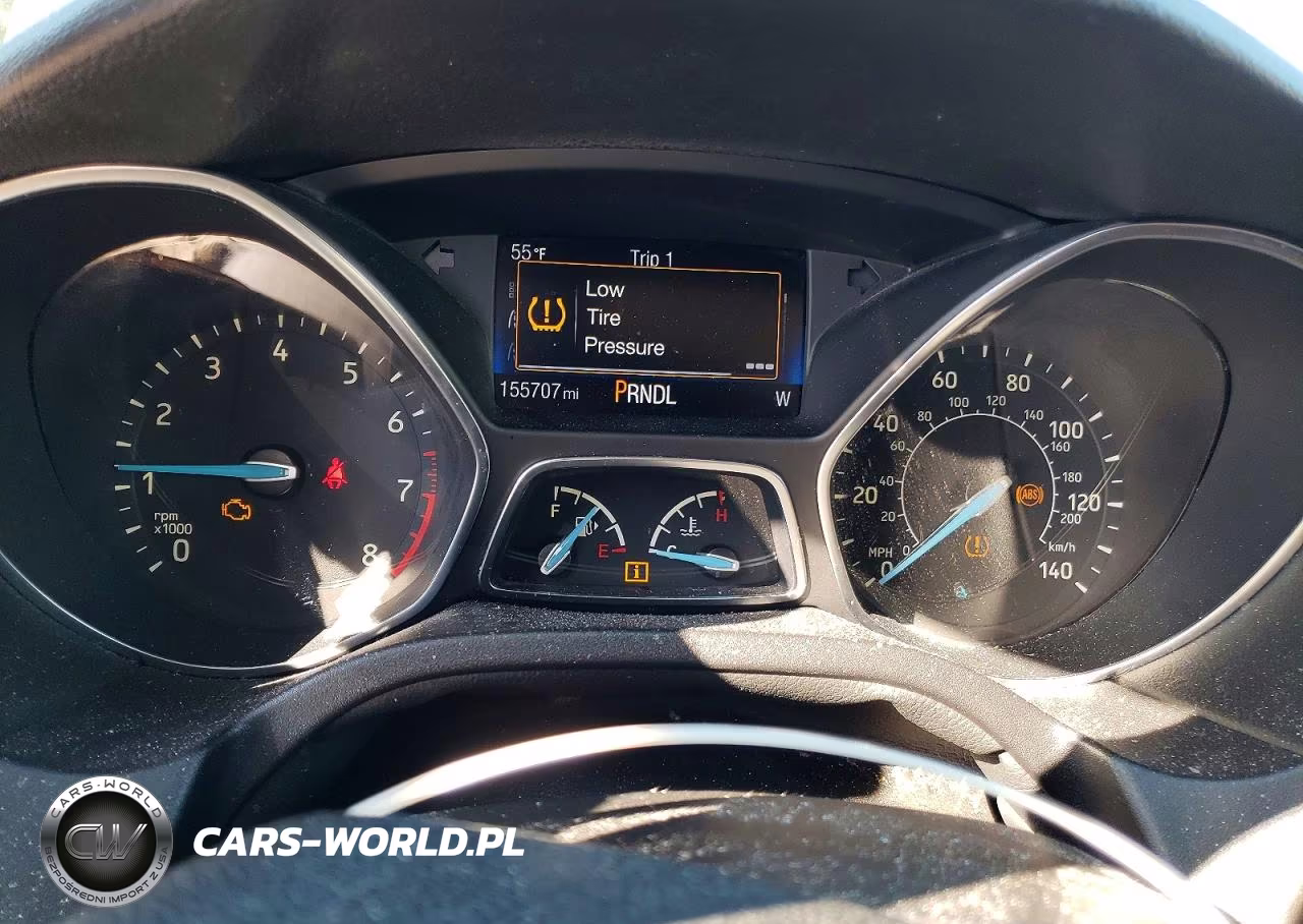 2015 Ford Focus Se VIN:1FADP3K22FL351468 - 9