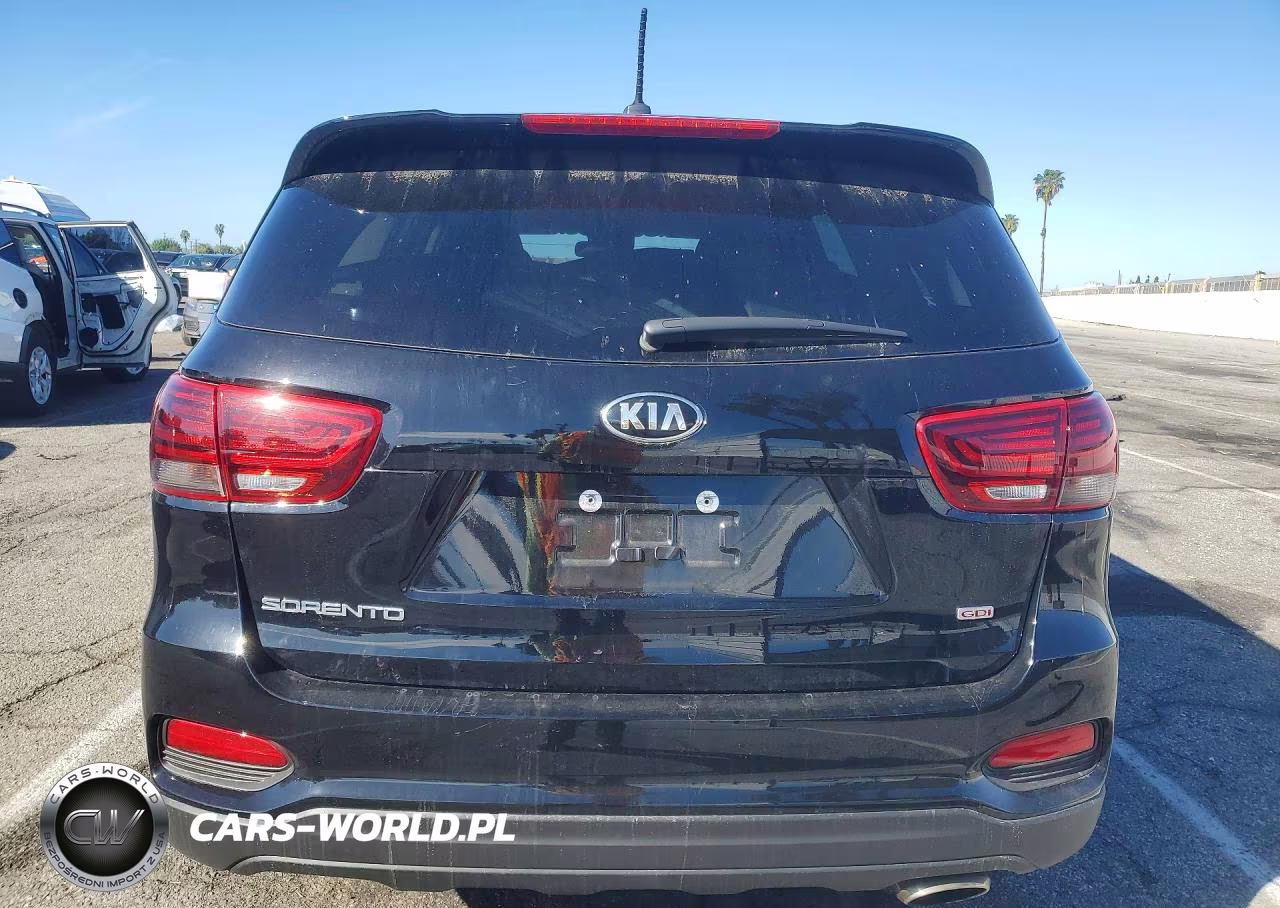 2019 Kia Sorento L VIN:5XYPG4A32KG511653 - 6