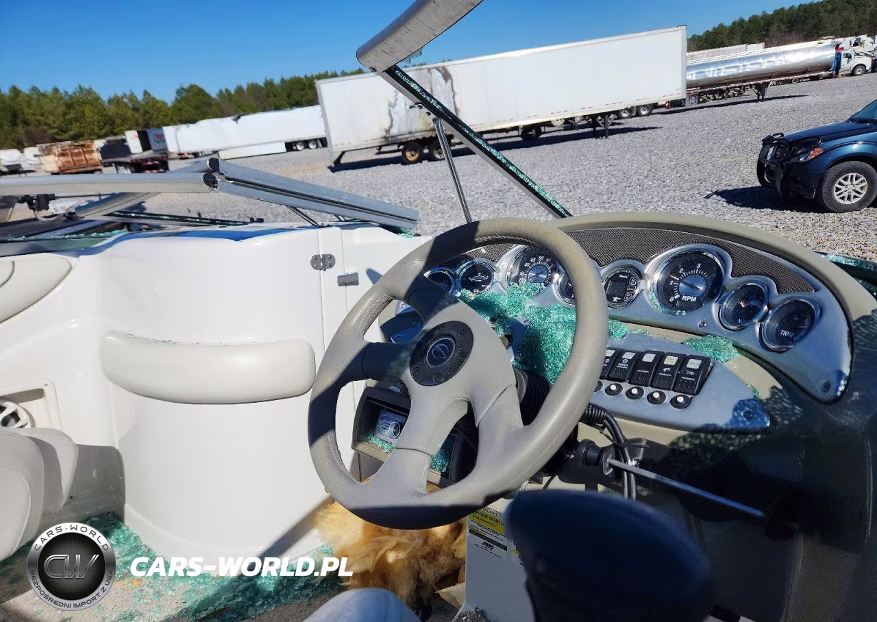 2006 Crownline Boat - Boat VIN:JTC63170K506 - 8